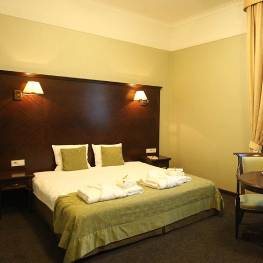 Hotel Wieliczka, rum, lägenheter, restaurang, konferens, semester i Polen